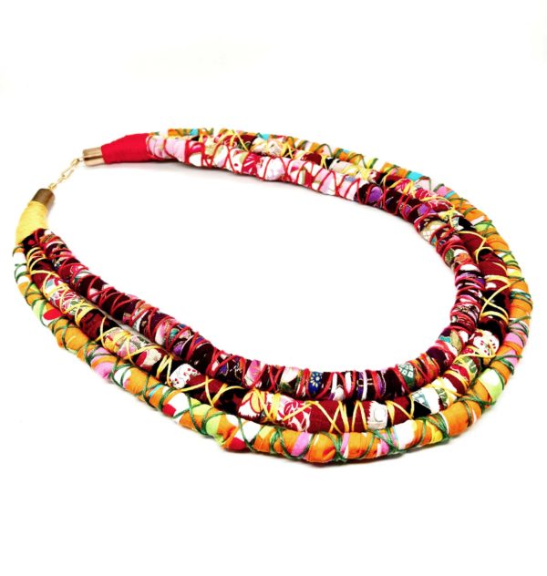 Collier Awa